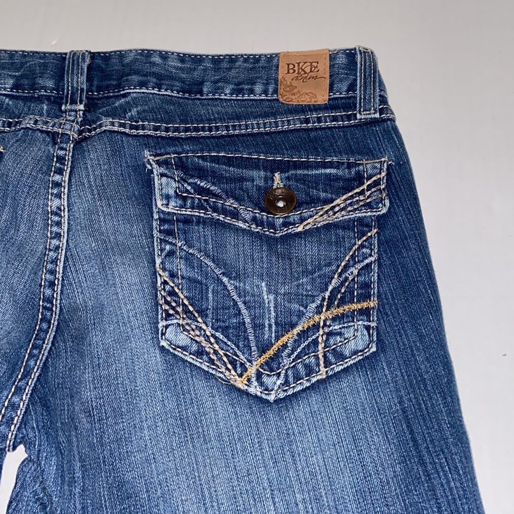 BKE Denim Madison Stretch Distressed Women’s Size 29 Capri Blue Jeans - Picture 7 of 14